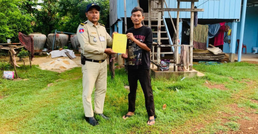 ខេត្តបាត់ដំបង៖ នៅថ្ងៃសុក្រ ១២រោច ខែពិសាខ ឆ្នាំម្សាញ់ សប្តស័ក ព.ស.២៥៦៩ ត្រូវនឹងថ្ងៃទី២៣ ខែឧសភា ឆ្នាំ២០២៥ សកម្មភាពជំនាញតាមបណ្តាប៉ុស្តិ៍នគរបាលរដ្ឋបាល ចំណុះអធិការដ្ឋាននគរបាលក្រុង ស្រុក នៃស្នងការដ្ឋាននគរបាលខេត្តបាត់ដំបង
