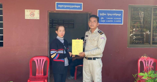 ខេត្តកែប៖ នៅថ្ងៃចន្ទ ១៤កើត ខែជេដ្ឋ ឆ្នាំម្សាញ់ សប្តស័ក ព.ស២៥៦៩ ត្រូវនឹងថ្ងៃទី៩ ខែមិថុនា ឆ្នាំ២០២៥ សកម្មភាពជំនាញ នៃស្នងការដ្ឋាននគរបាលខេត្តកែប បានបំពេញបែបបទផ្តល់ និងបន្តសុពលភាព