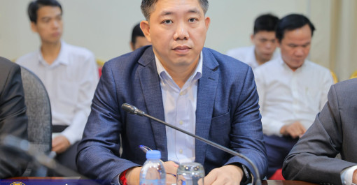 ឯកឧត្តម ឧត្តមសេនីយ៍ឯក សាយ ម៉េងឈាង អញ្ជើញចូលរួមកិច្ចប្រជុំពិភាក្សាលើយន្តការដោះស្រាយបញ្ហាស្មុគស្មាញនៃការផ្តល់សេវាសាធារណៈដល់ធុរកិច្ច ដើម្បីឆ្លើយតបនឹងកង្វល់របស់វិស័យឯកជន។